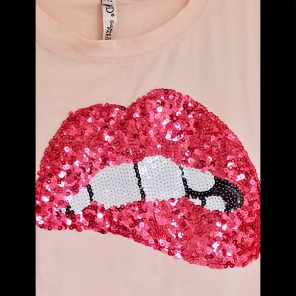 Golden Days Paris Tops - Golden Days Paris Ruby Lips White Teeth Sequin Tee